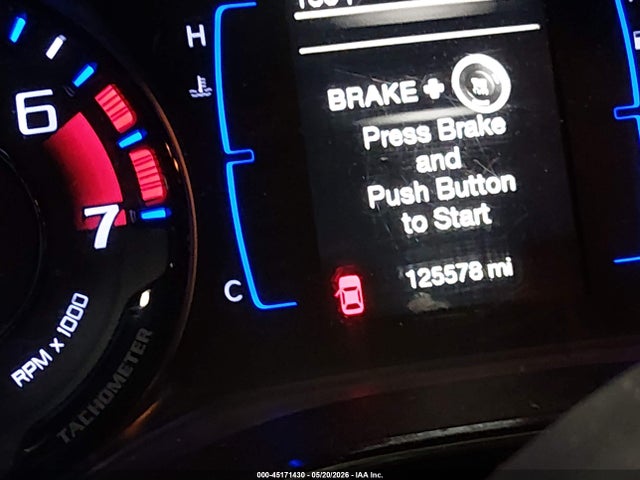 45171430 :رقم المزاد ، 1C3CCCBB6GN174094 vin ، 2016 Chrysler 200 S مزاد بيع