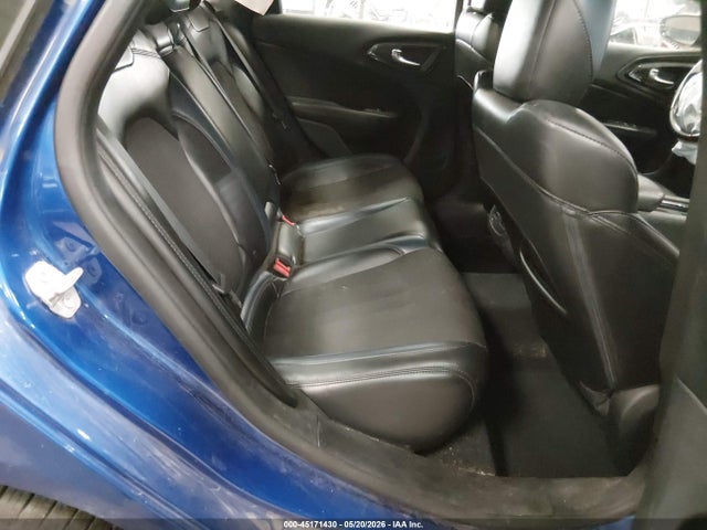 45171430 :رقم المزاد ، 1C3CCCBB6GN174094 vin ، 2016 Chrysler 200 S مزاد بيع