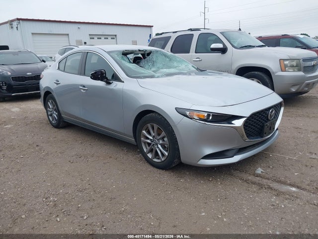 Mazda Mazda3 2.0 2021 JM1BPAA72M1334309 zdjęcie główne