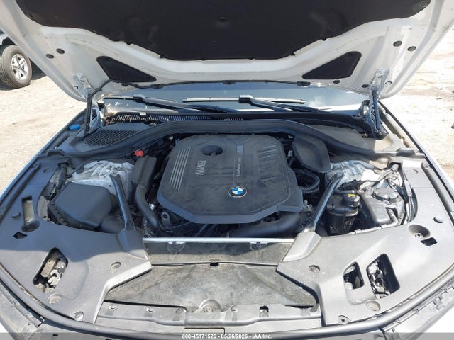 45171526 :رقم المزاد ، WBAJE7C37HG887424 vin ، 2017 Bmw 540i Xdrive مزاد بيع