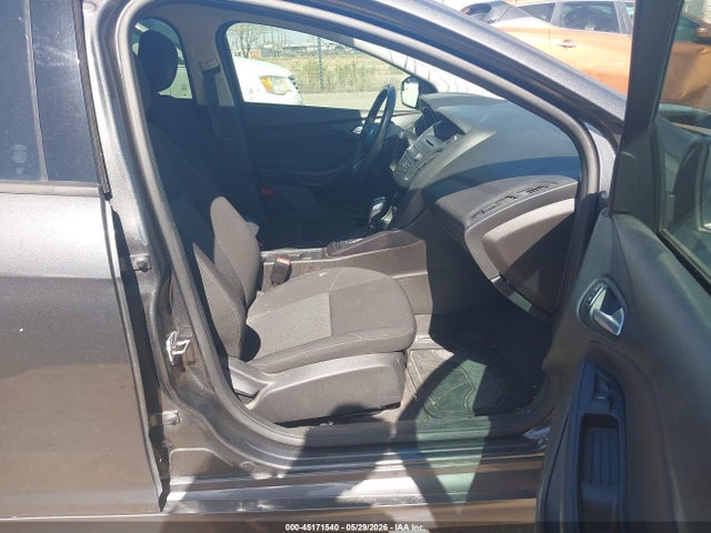 Продажа на аукционе авто 2016 Ford Focus Se, vin: 1FADP3F25GL379065, номер лота: 45171540