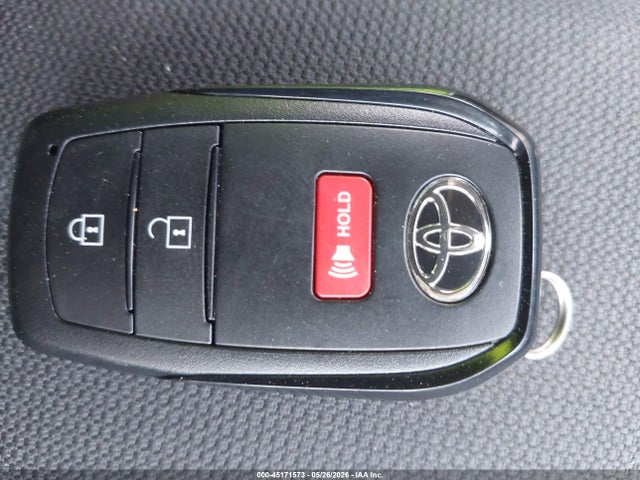 Toyota Corolla Cross Le 2026 7MUCAAAG5TV155274 Image 11
