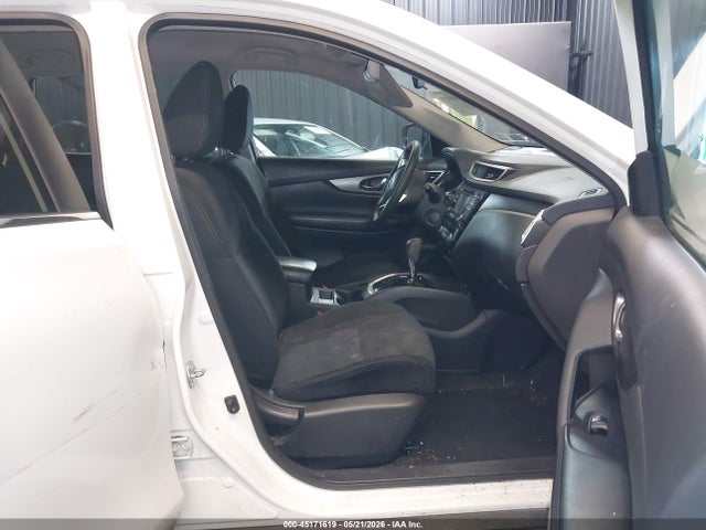 2016 Nissan Rogue S/sl/sv მანქანა იყიდება აუქციონზე, vin: 5N1AT2MV2GC895685, აუქციონის ნომერი: 45171619