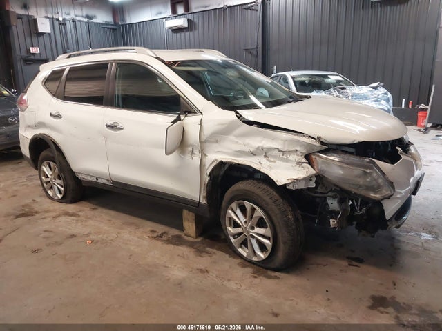 2016 Nissan Rogue S/sl/sv მანქანა იყიდება აუქციონზე, vin: 5N1AT2MV2GC895685, აუქციონის ნომერი: 45171619
