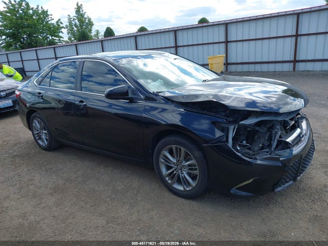 2016 Toyota Camry Se მანქანა იყიდება აუქციონზე, vin: 4T1BF1FK5GU245915, აუქციონის ნომერი: 45171621
