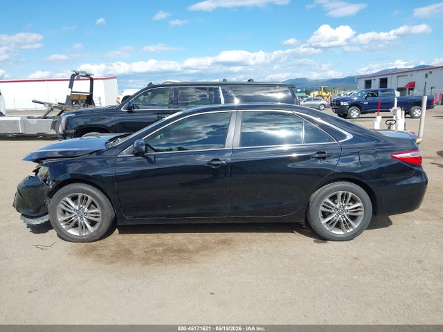 2016 Toyota Camry Se მანქანა იყიდება აუქციონზე, vin: 4T1BF1FK5GU245915, აუქციონის ნომერი: 45171621