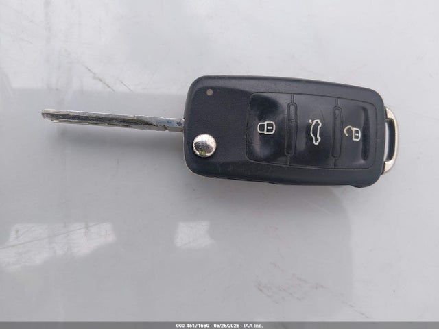 45171660 :رقم المزاد ، 1VWBP7A31CC074145 vin ، 2012 Volkswagen Passat 2.5l Se مزاد بيع