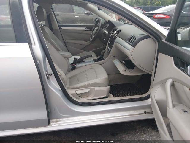 45171660 :رقم المزاد ، 1VWBP7A31CC074145 vin ، 2012 Volkswagen Passat 2.5l Se مزاد بيع