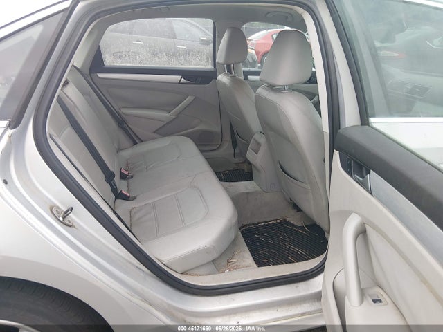 45171660 :رقم المزاد ، 1VWBP7A31CC074145 vin ، 2012 Volkswagen Passat 2.5l Se مزاد بيع