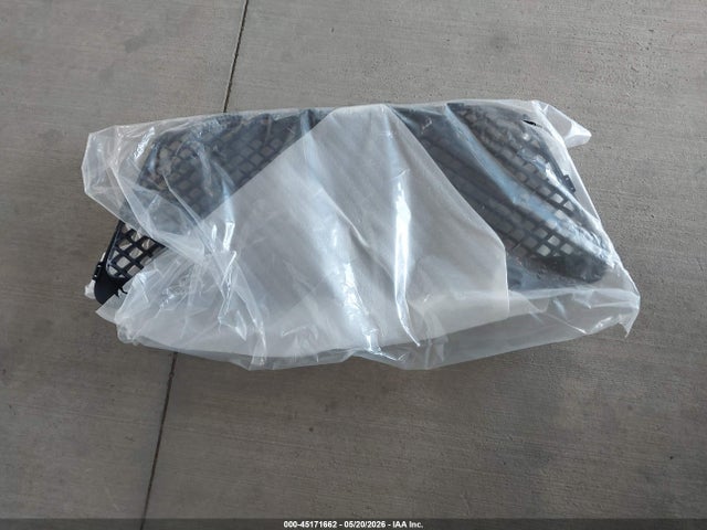 45171662 :رقم المزاد ، 2C3CCAAG3EH263094 vin ، 2014 Chrysler 300 مزاد بيع
