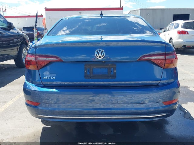 3VWC57BUXKM051381 Volkswagen Jetta 1.4t R-line/1.4t S/1.4t Se