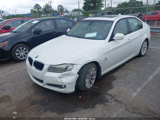 2009 Bmw 328i მანქანა იყიდება აუქციონზე, vin: WBAPH77569NM27911, აუქციონის ნომერი: 45171665