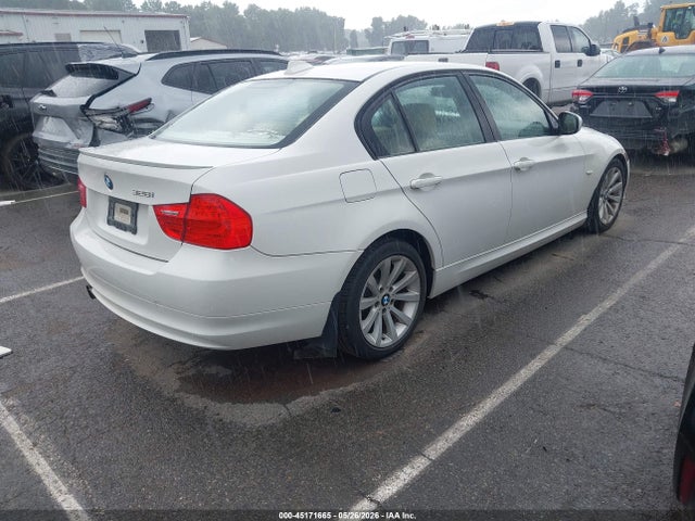2009 Bmw 328i მანქანა იყიდება აუქციონზე, vin: WBAPH77569NM27911, აუქციონის ნომერი: 45171665