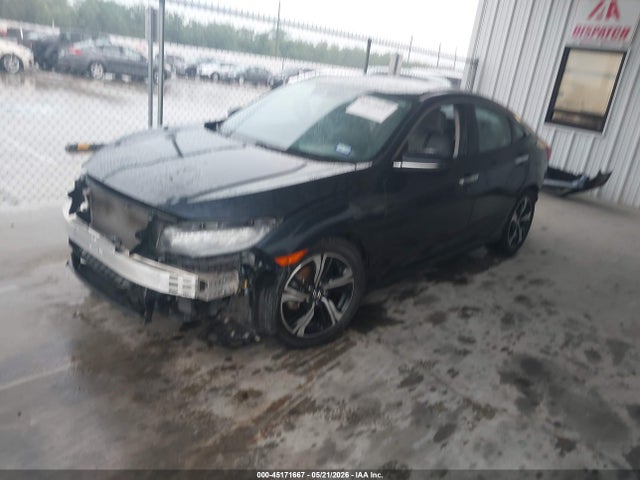 Honda Civic Touring 2016 19XFC1F97GE002696 Image 2