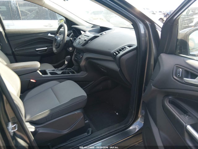 2017 Ford Escape Se მანქანა იყიდება აუქციონზე, vin: 1FMCU0GD4HUC31932, აუქციონის ნომერი: 45171688