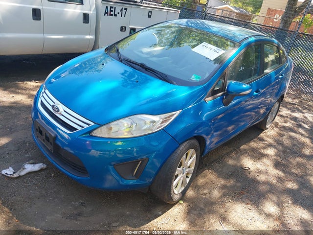 2013 Ford Fiesta Se მანქანა იყიდება აუქციონზე, vin: 3FADP4BJ4DM130768, აუქციონის ნომერი: 45171704