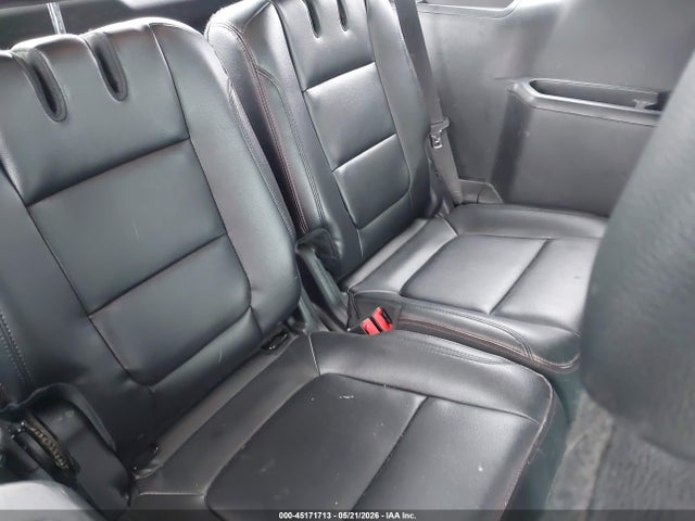 1FM5K8GT2GGA76105 Ford EXPLORER SPORT