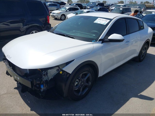 KIA K4 Lxs 2025 3KPFT4DE6SE236113 Image 2