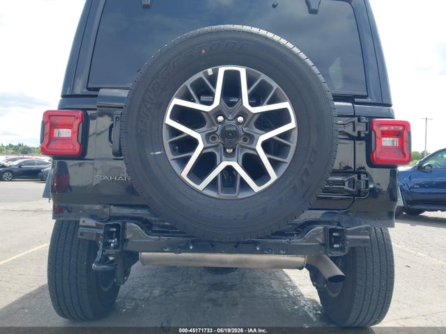 1C4PJXEN8SW589596 Jeep Wrangler 4-door Sahara 4x4
