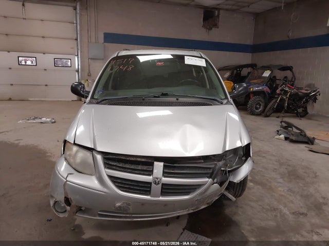 45171748 :رقم المزاد ، 2D4GP44L15R455817 vin ، 2005 Dodge Grand Caravan Sxt مزاد بيع