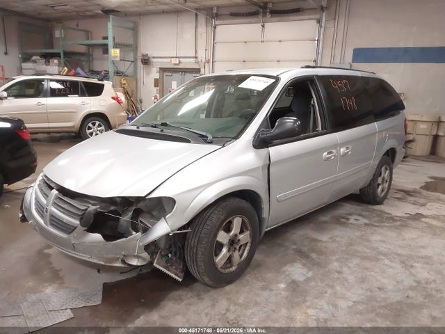 45171748 :رقم المزاد ، 2D4GP44L15R455817 vin ، 2005 Dodge Grand Caravan Sxt مزاد بيع