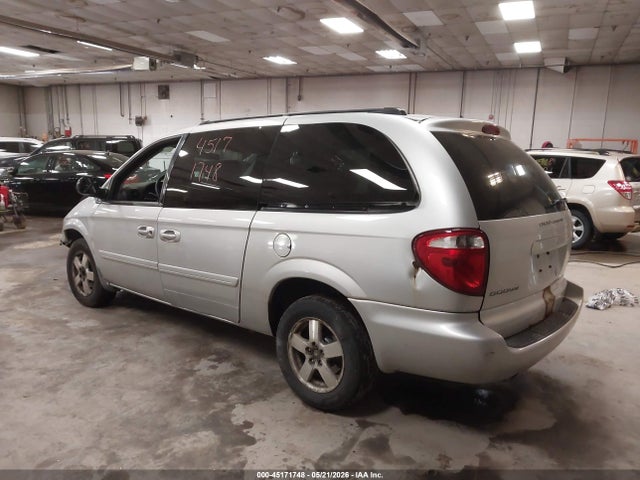 45171748 :رقم المزاد ، 2D4GP44L15R455817 vin ، 2005 Dodge Grand Caravan Sxt مزاد بيع