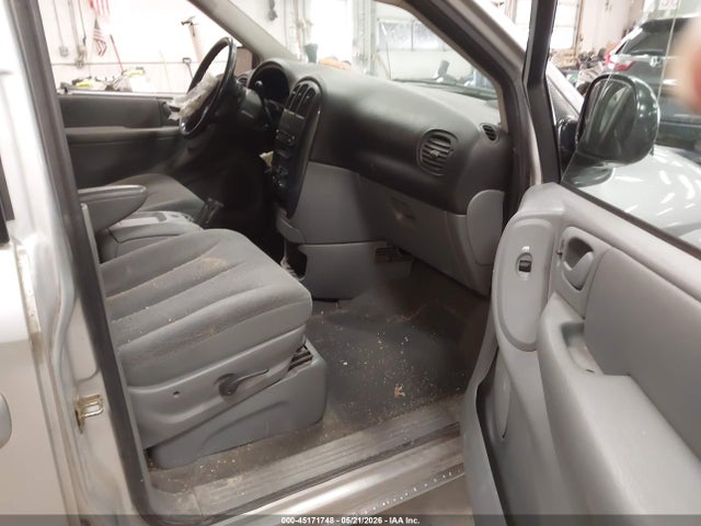45171748 :رقم المزاد ، 2D4GP44L15R455817 vin ، 2005 Dodge Grand Caravan Sxt مزاد بيع