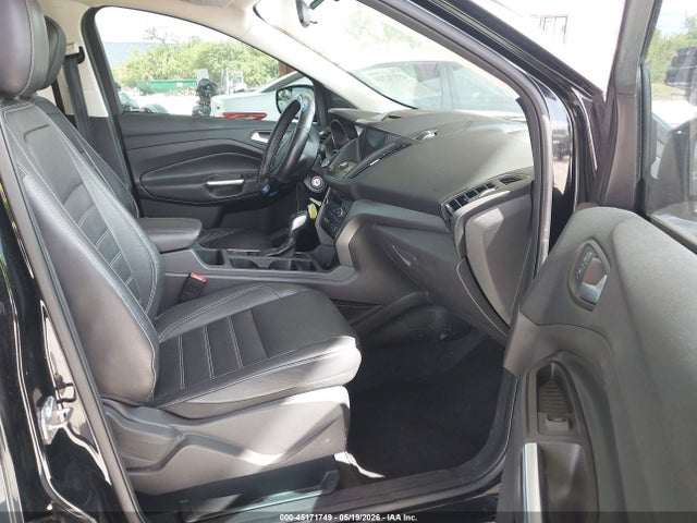 45171749 :رقم المزاد ، 1FMCU0HD8JUC03510 vin ، 2018 Ford Escape Sel مزاد بيع