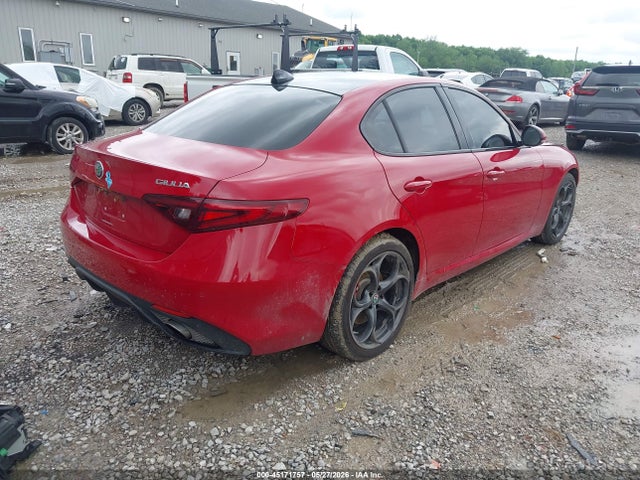 2017 Alfa Romeo Giulia Ti Awd მანქანა იყიდება აუქციონზე, vin: ZARFAEEN5H7531163, აუქციონის ნომერი: 45171757