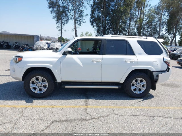 2017 Toyota 4runner Sr5 მანქანა იყიდება აუქციონზე, vin: JTEBU5JR9H5459111, აუქციონის ნომერი: 45171773