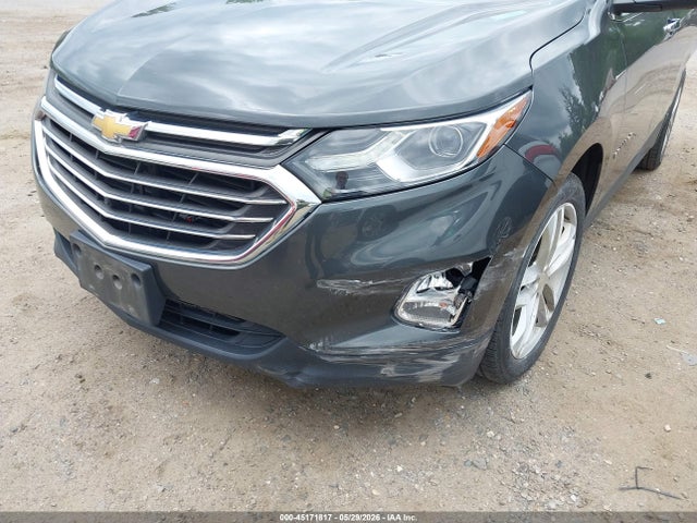 Chevrolet Equinox Premier 2018 2GNAXVEV8J6275956 Image 17
