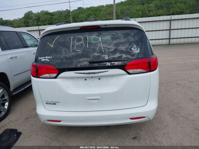 Chrysler Voyager Lxi 2021 2C4RC1DG3MR542071 Image 16