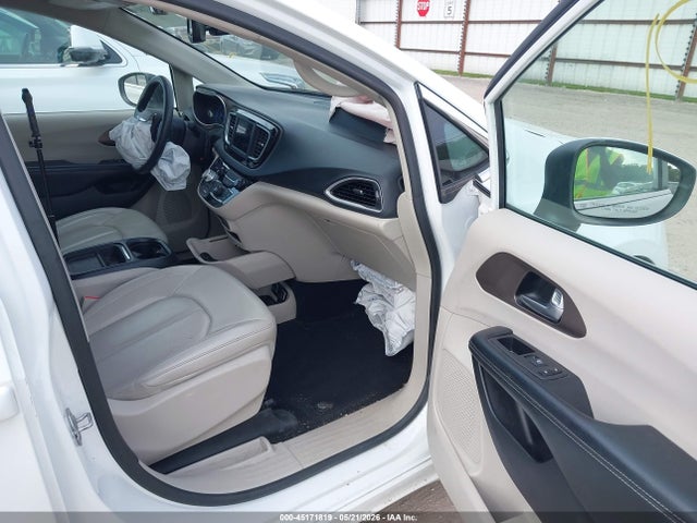 Chrysler Voyager Lxi 2021 2C4RC1DG3MR542071 Image 5