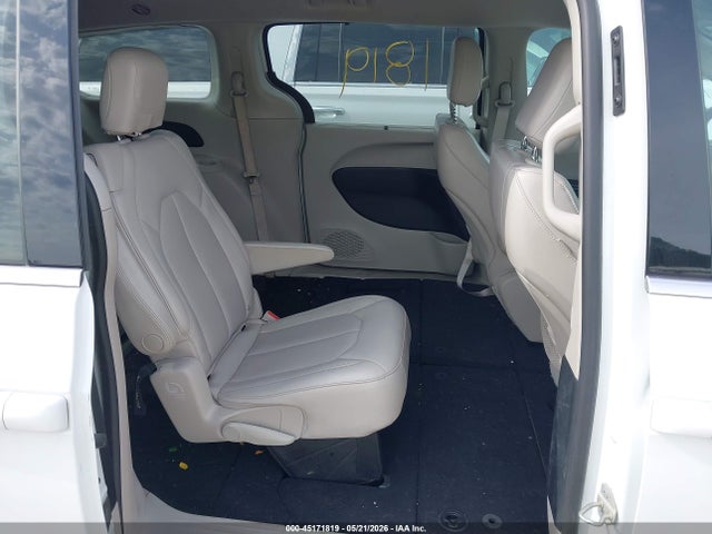 Chrysler Voyager Lxi 2021 2C4RC1DG3MR542071 Image 8