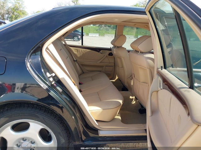 45171835 :رقم المزاد ، WDBJF83J52X062802 vin ، 2002 Mercedes-benz E 430 4m/4m Special Edition مزاد بيع