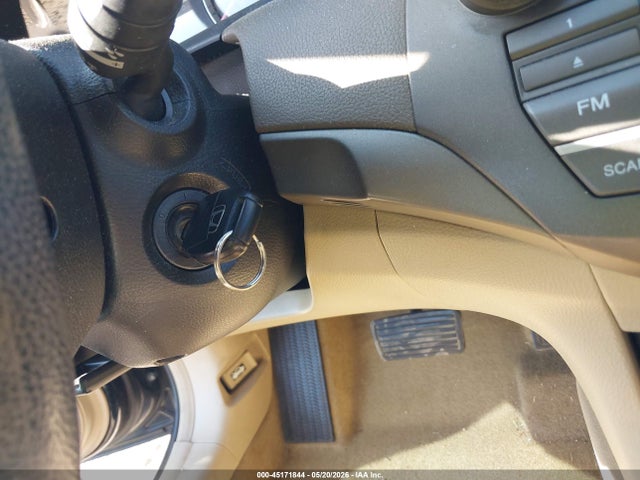 45171844 :رقم المزاد ، JHMCP26348C073354 vin ، 2008 Honda Accord 2.4 Lx مزاد بيع