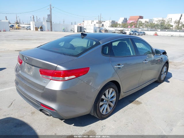 KIA OPTIMA EX 2018 5XXGU4L30JG226913 Image 4