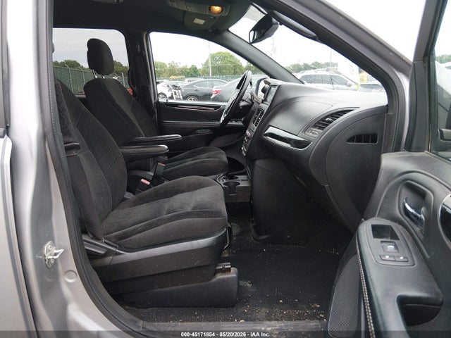 Dodge Grand Caravan Se Plus 2018 2C4RDGBG3JR200750 Image 5