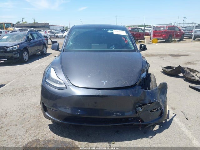 Продажа на аукционе авто 2024 Tesla Model Y Performance Dual Motor All-wheel Drive, vin: 7SAYGDEF3RF020778, номер лота: 45171897
