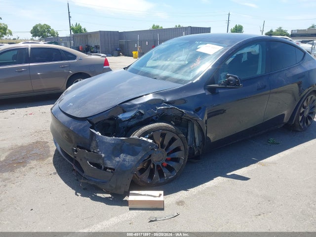 Продажа на аукционе авто 2024 Tesla Model Y Performance Dual Motor All-wheel Drive, vin: 7SAYGDEF3RF020778, номер лота: 45171897