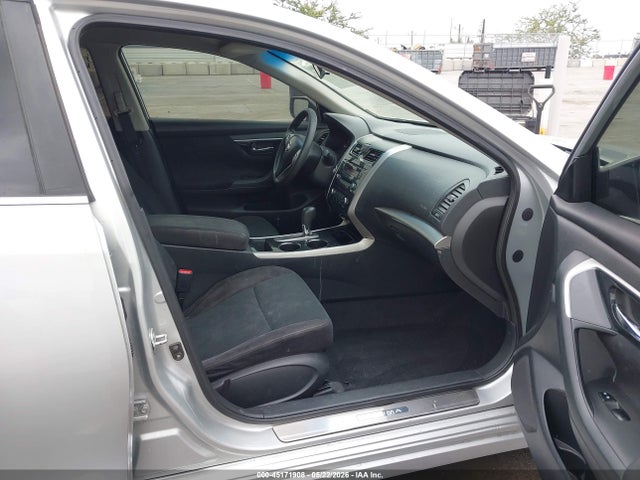 Nissan Altima 2.5 S 2014 1N4AL3AP2EN200046 Image 5