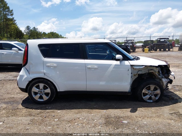 2018 Kia Soul მანქანა იყიდება აუქციონზე, vin: KNDJN2A20J7523190, აუქციონის ნომერი: 45171910