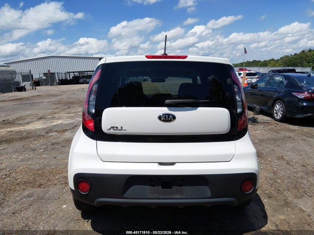 2018 Kia Soul მანქანა იყიდება აუქციონზე, vin: KNDJN2A20J7523190, აუქციონის ნომერი: 45171910