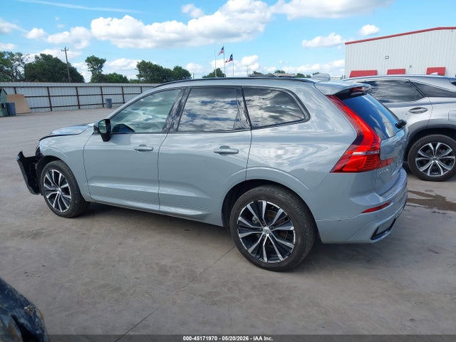 45171970 :رقم المزاد ، YV4M12RC0S1069059 vin ، 2025 Volvo Xc60 B5 Plus مزاد بيع
