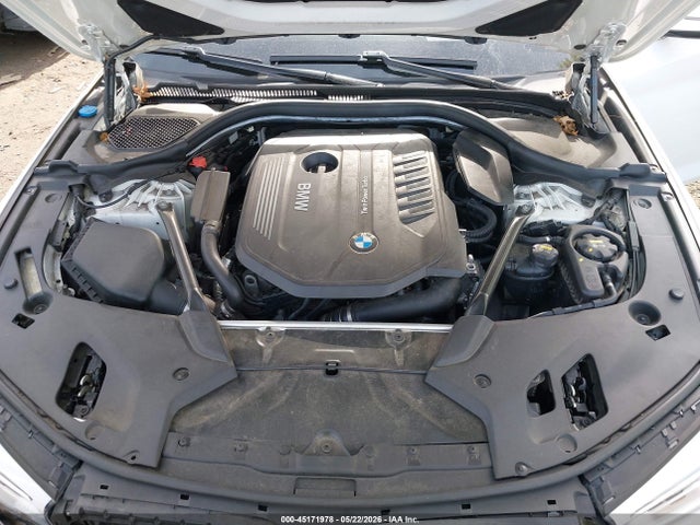2017 Bmw 540i Xdrive მანქანა იყიდება აუქციონზე, vin: WBAJE7C31HG887032, აუქციონის ნომერი: 45171978