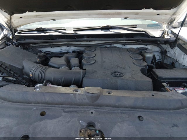 2018 Toyota 4runner Sr5 მანქანა იყიდება აუქციონზე, vin: JTEZU5JR9J5165941, აუქციონის ნომერი: 45171985