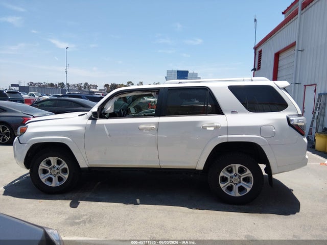 2018 Toyota 4runner Sr5 მანქანა იყიდება აუქციონზე, vin: JTEZU5JR9J5165941, აუქციონის ნომერი: 45171985