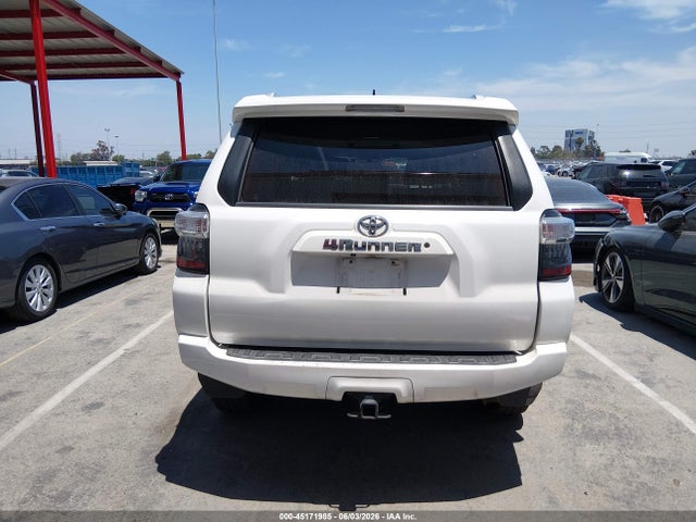 2018 Toyota 4runner Sr5 მანქანა იყიდება აუქციონზე, vin: JTEZU5JR9J5165941, აუქციონის ნომერი: 45171985