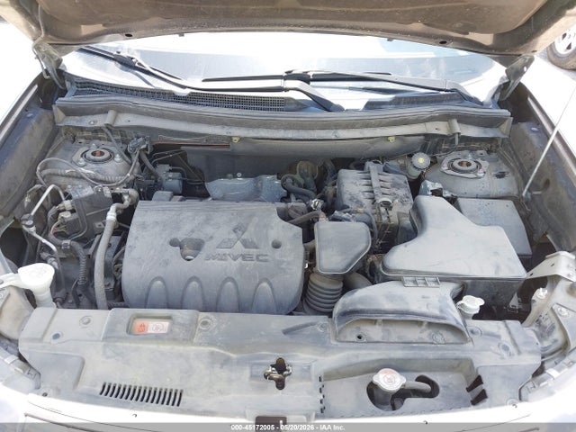 45172005 :رقم المزاد ، JA4AD3A37LZ010098 vin ، 2020 Mitsubishi Outlander Le 2.4 مزاد بيع