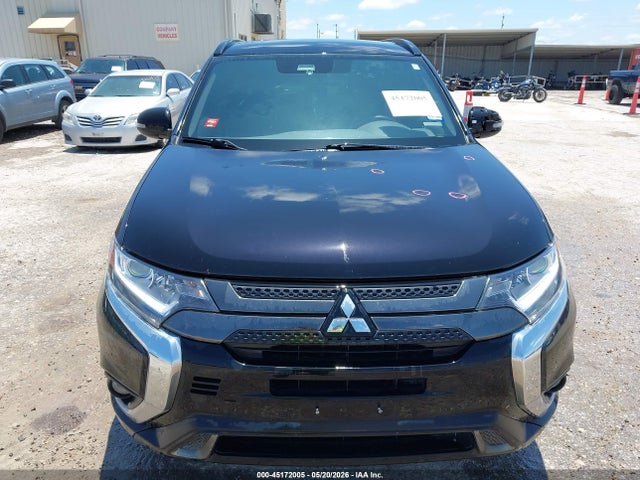 45172005 :رقم المزاد ، JA4AD3A37LZ010098 vin ، 2020 Mitsubishi Outlander Le 2.4 مزاد بيع
